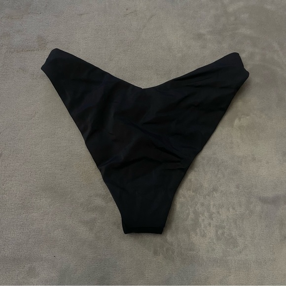 New! Beach Riot Vanessa Crystal Bottom in Black 10032 - Picture 5 of 8